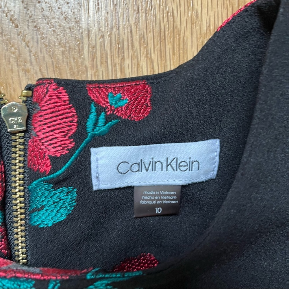 Calvin Klein Black Dress with Red Rose Embroidery - Size 10 - Picture 10 of 10